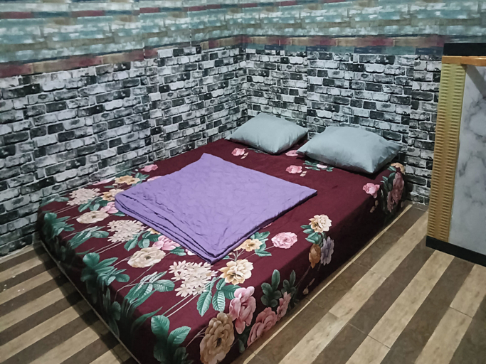 Room 3, Villa Zoya Montana, Bogor
