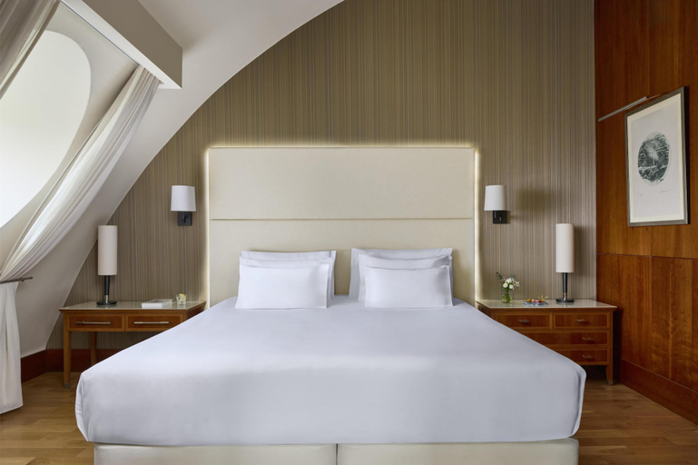 Bedroom 2, NH Collection Vigo, Pontevedra