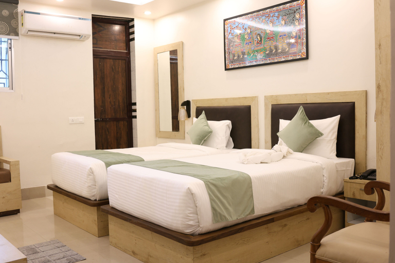 Bedroom 4, Four Seasons Resort, Saraikela-kharsawan