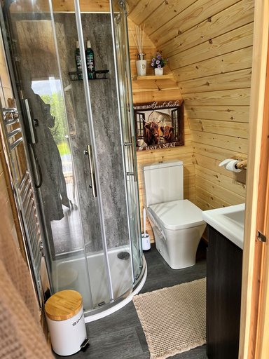 Room 3, Cesailgwm Glamping Snowdonia, Gwynedd
