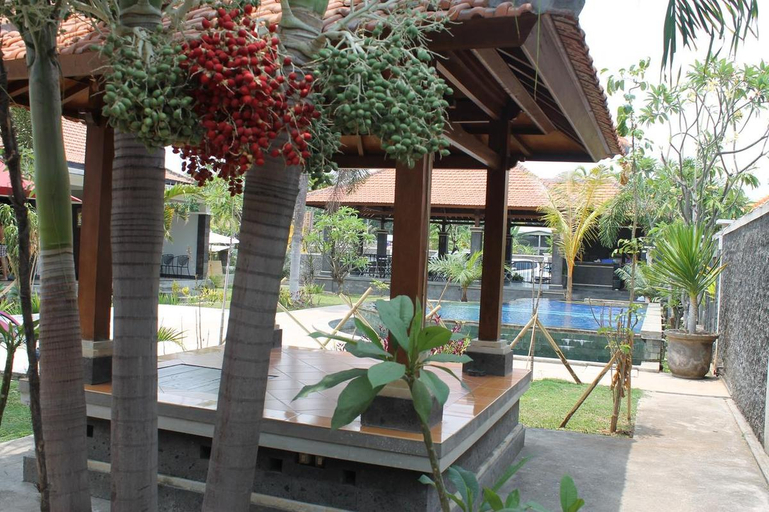 Others 4, Prabhu Suites, Buleleng