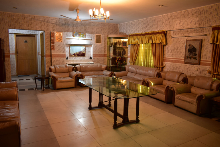 Others 3, State Continental Guest House, Zhob