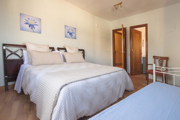 Bedroom 2, Atico -Terraza Imperial, Toledo