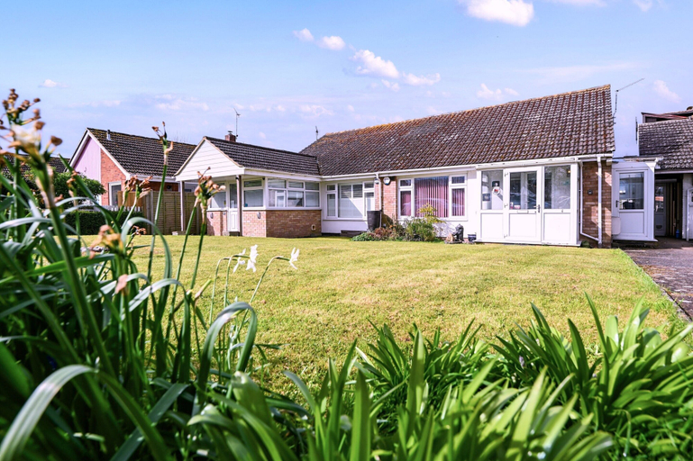 Exterior 4, Historic Wiltshire Garden Cottage, East Sussex
