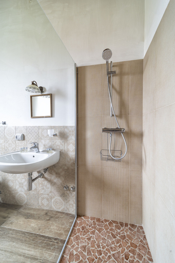 Bathroom 3, Tenuta del Grillaio, Bari