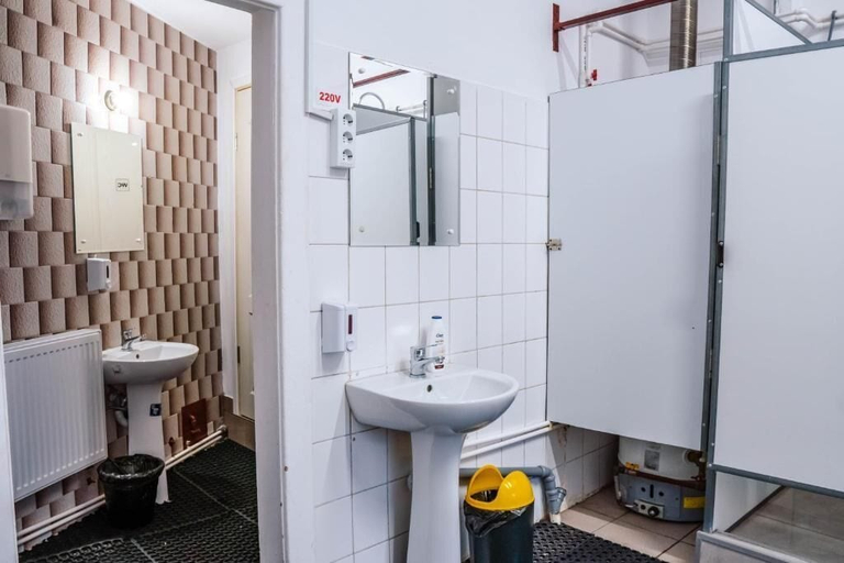 Bathroom 5, Hostel Sport Bucharest, Municipiul Bucuresti