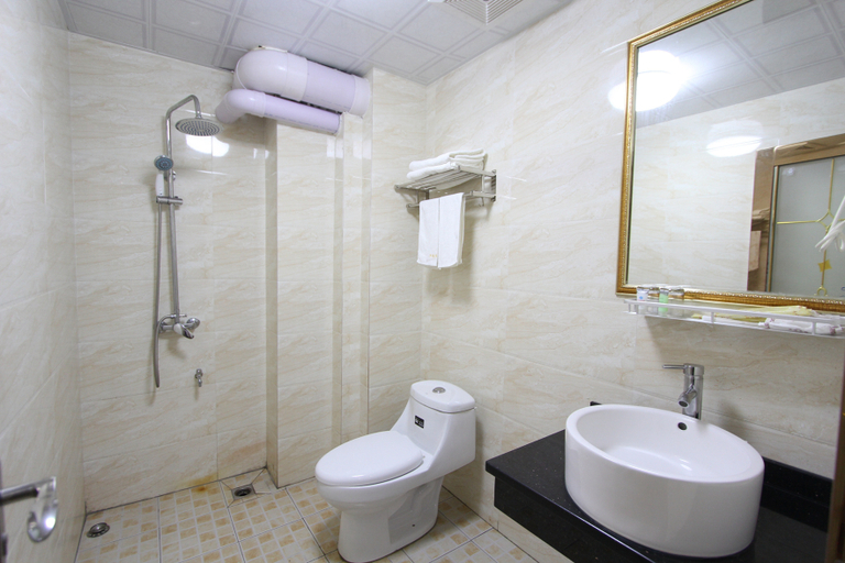 Bathroom 3, Foshan Jiachenju Homestay, Foshan