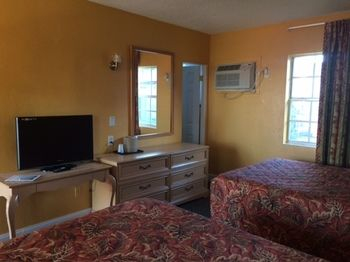 Guestroom 2, シャングリ ラ モーテル, Marion