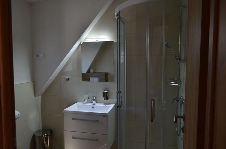 Bathroom 3, Guesthouse Natura, Plitvička Jezera