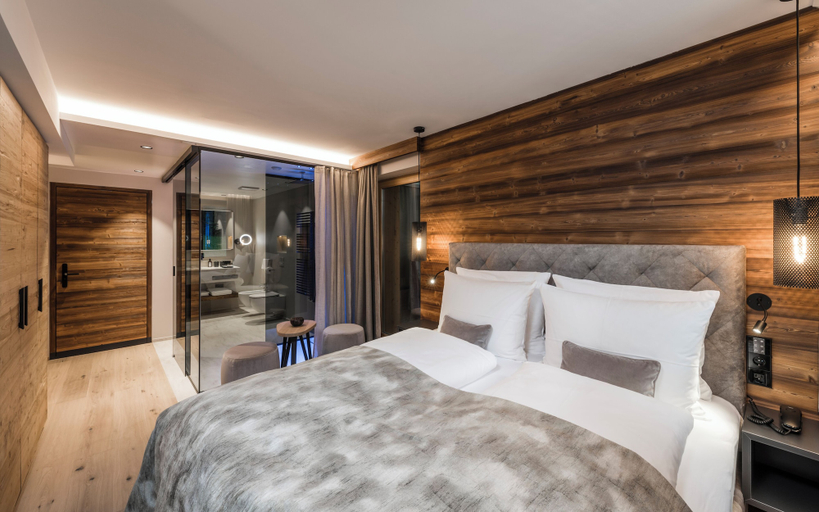 Bedroom 3, Bad Moos Aqua Spa Resort, Bolzano