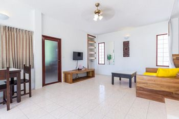 Living Area 1, Nitchanan Villa, Ko Phangan