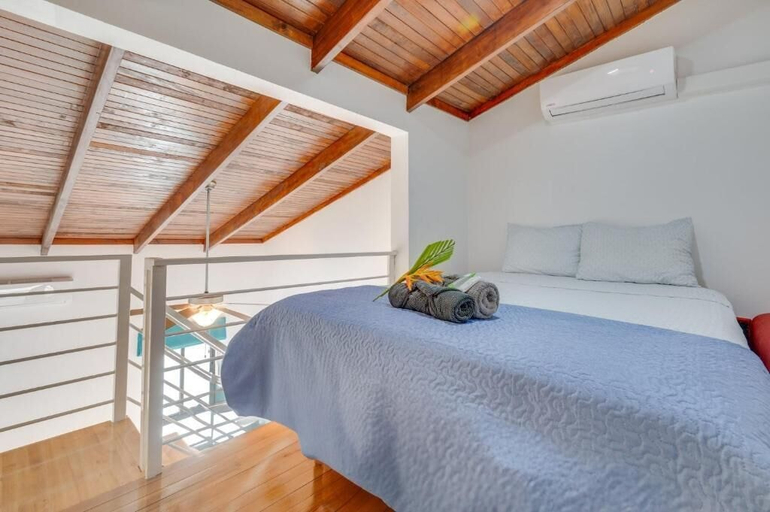 Room 3, Horizon Homes By Suerte Tour, Santa Cruz