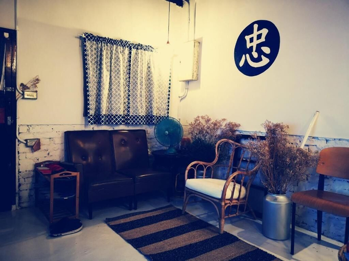 Others 5, Yiyi Homestay, Kaohsiung