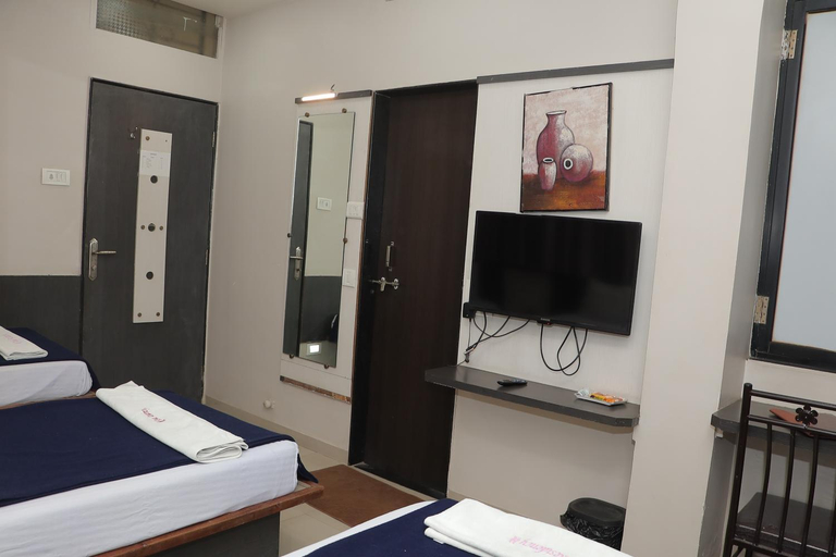 Bedroom, Hotel Royal Residency Executive, Sangli