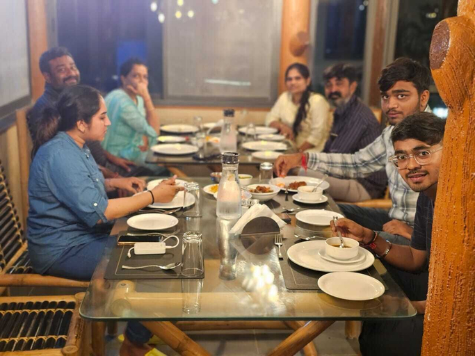 Food & Drinks 5, Hiran Gir Retreat Sasan Gir, Junagadh