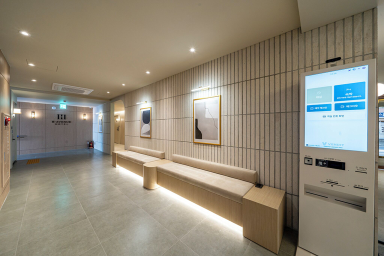 Public Area 2, H AVENUE Jecheon Station, Jecheon