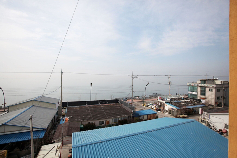 Others 3, Jebudo Hill, Hwaseong