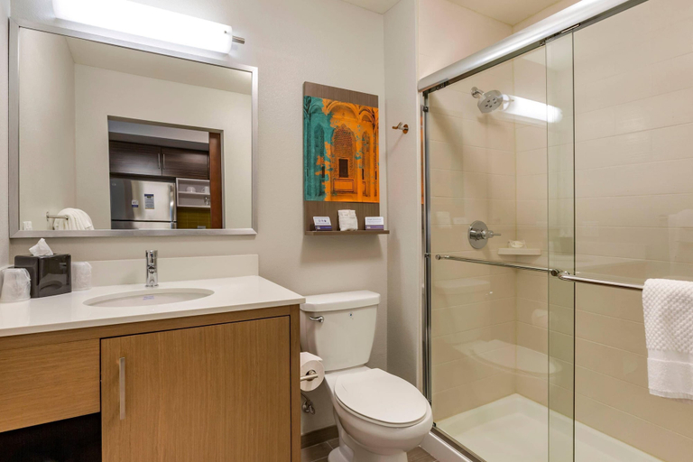 Bathroom 4, MainStay Suites Carlsbad South, Eddy