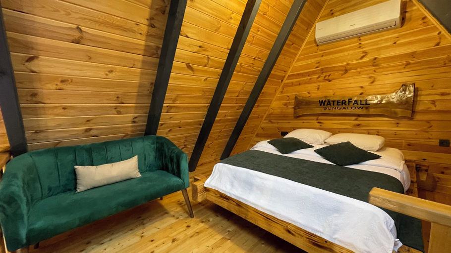 Bedroom 3, ウォーターフォール バンガロー, Ardeşen