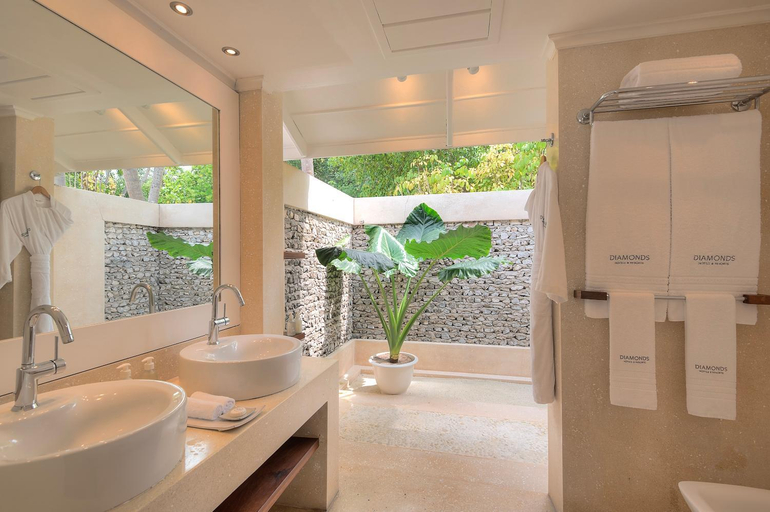 Bathroom 5, Diamonds Athurga Maldives Resort & SPA, North Ari Atoll