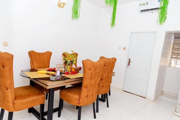 Food & Drinks 5, Golden Movida Hotel, Enugu North