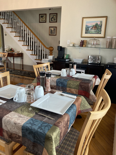 Food & Drinks 4, Chez l'Doc, Les Etchemins