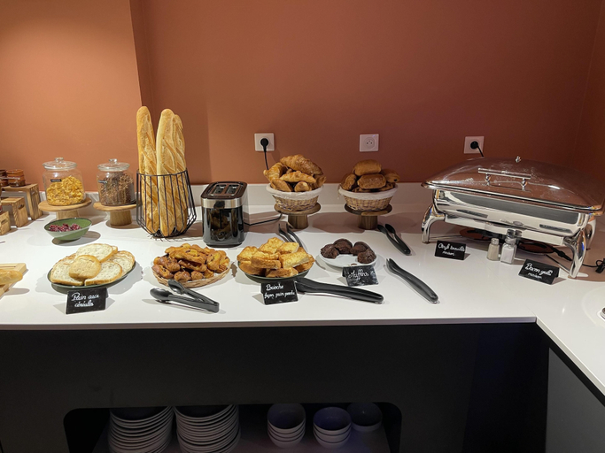 Food & Drinks 4, Kyriad Direct Auxerre - Appoigny, Yonne