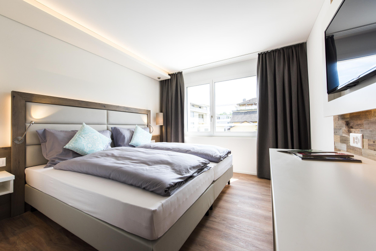 Bedroom 3, Hotel Tilia, Uster