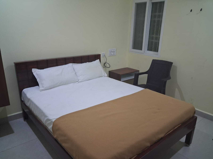 Room 4, SAKTHI RESIDENCY, Tiruvannamalai