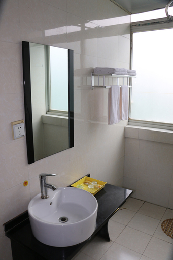 Bathroom 3, Dujiangyan Bolin Hotel, Chengdu