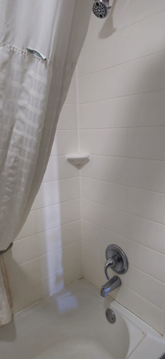 Bathroom 4, Sunrise Inn, Henry