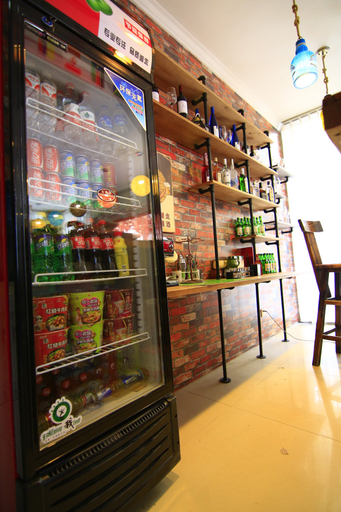Food & Drinks 5, Yanziwu Mandian Youth Hostel, Lijiang