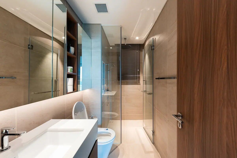 Bathroom 4, Bluesky Zeit River Metropole Apt Hotel, District 2