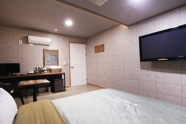 Bedroom 2, Gumi Wonpyeong-dong Hotel V, Gumi