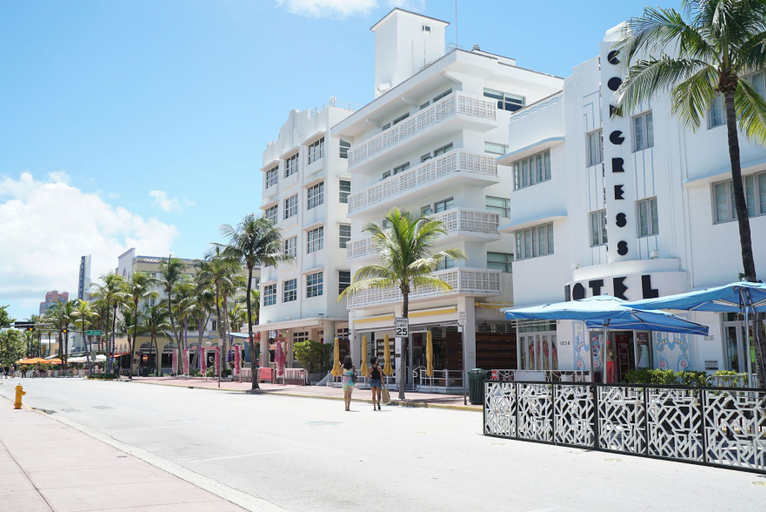 Exterior & Views 2, Private Apartment at the Congress, Miami-Dade
