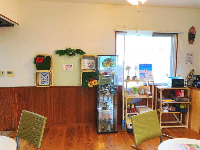 Food & Drinks 3, Aloalo Beach Kabira, Ishigaki