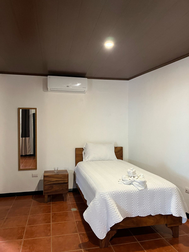 Bedroom 3, Hotel el Páramo, Pérez Zeledón