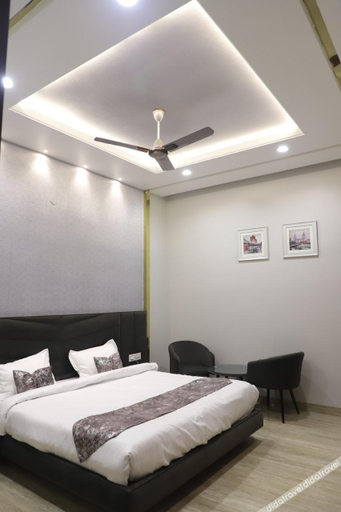 Bedroom 4, The Royal Casa, Ludhiana