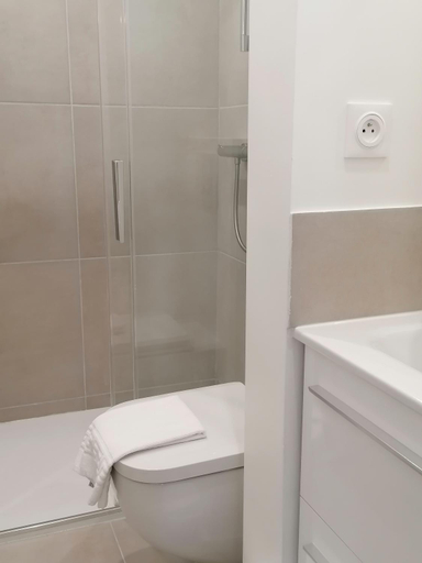 Bathroom 3, Gite de la Baie - Morgat, Finistère