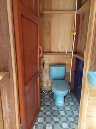 Bathroom 3, Nut Tonton Homes, Raja Ampat