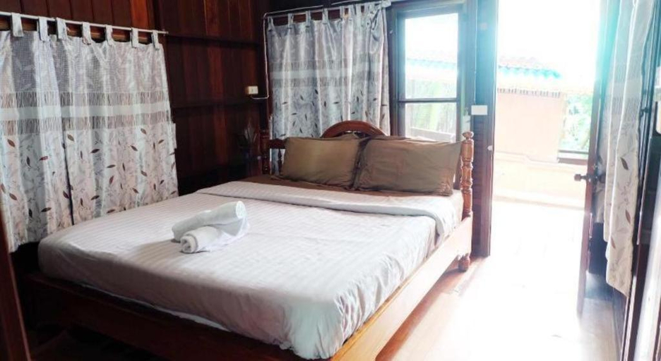 Bedroom 2, RuenNamyen Resort, Muang Samut Songkhram