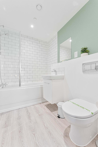 Bathroom 4, Stay Zeni, Hardwick House Derby Lovely 2 Bed Flat, Derby
