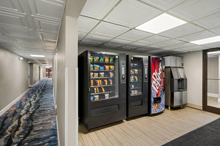 Food & Drinks 5, Quality Inn & Suites North Little Rock, Pulaski