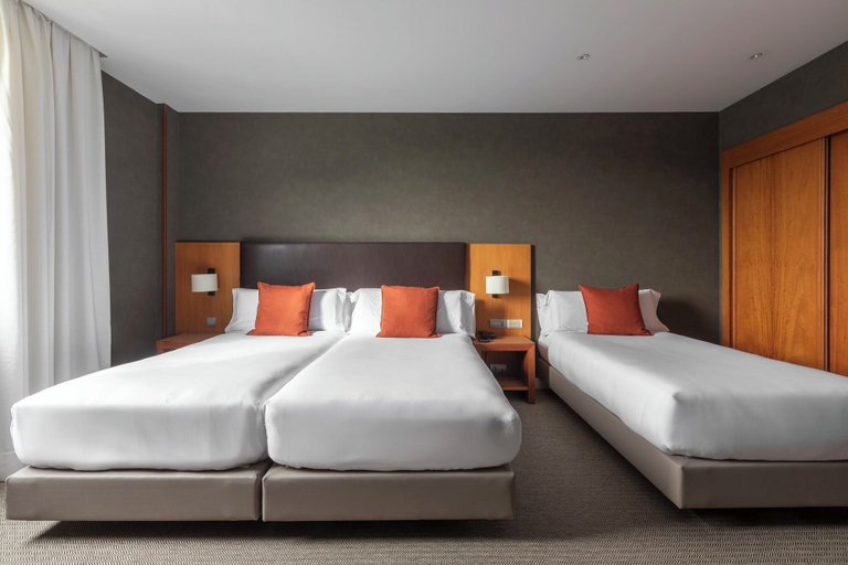 Bedroom 3, Hotel Acta Sant Just, Barcelona
