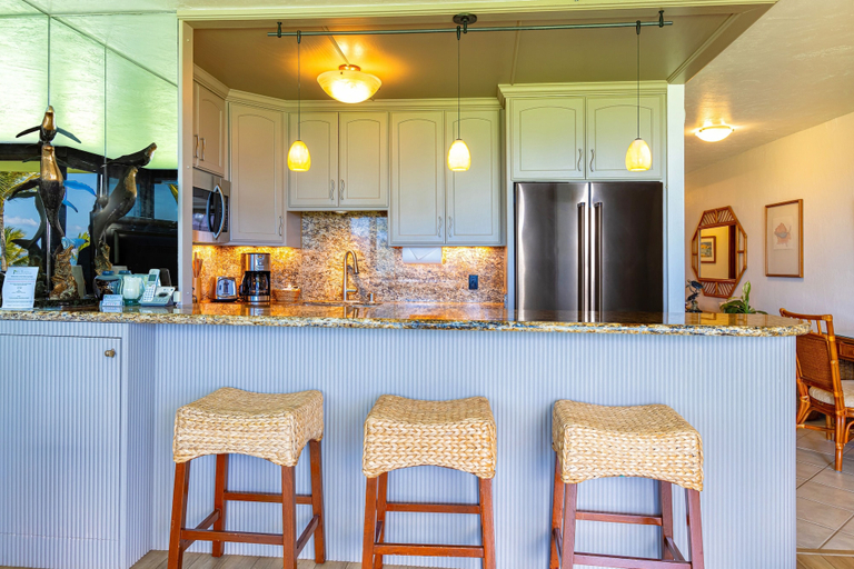 Food & Drinks 5, Kihei Surfside, #411 1 Bedroom Condo by RedAwning, Maui