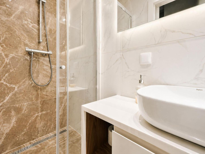 Bathroom 3, ZEUS Design Apartments Wasserwelt, Wien