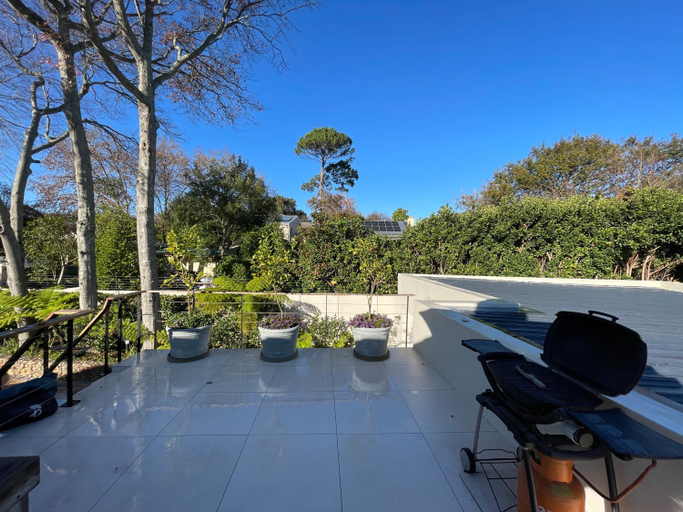 Sport & Beauty, Little House, City of Cape Town