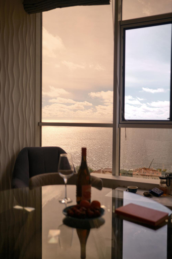 Others 3, Sea and Sky Apartment, Odes'ka