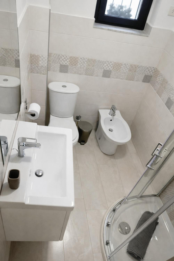 Bathroom 2, Midani Home, Catania