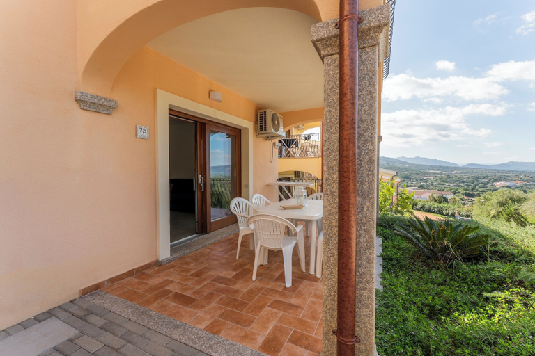 Outdoor dining 5, Cozy Accommodation in Beautiful Sardinia, Olbia-Tempio